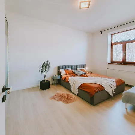 Priestranny V Centre Apartmán