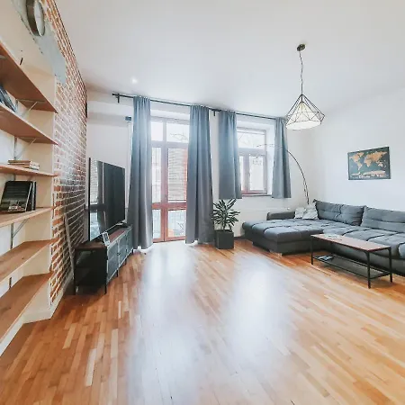 Apartmán Priestranny V Centre Kosice